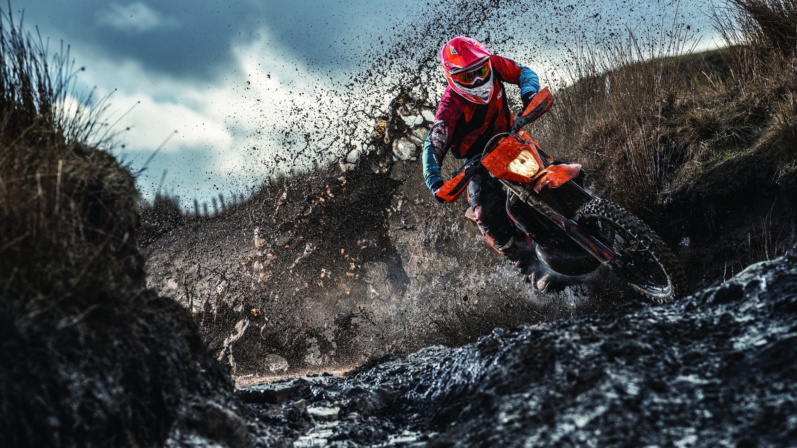 卡普尔突破力强，袋鼠队在比赛中多次通过他完成进攻得分，卡尔美袋鼠皮